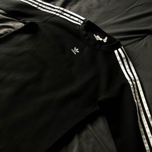 Crewneck Adidas Sweatshirt